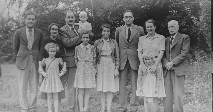 Memorie di famiglia: narrazione, serialità e fotografia